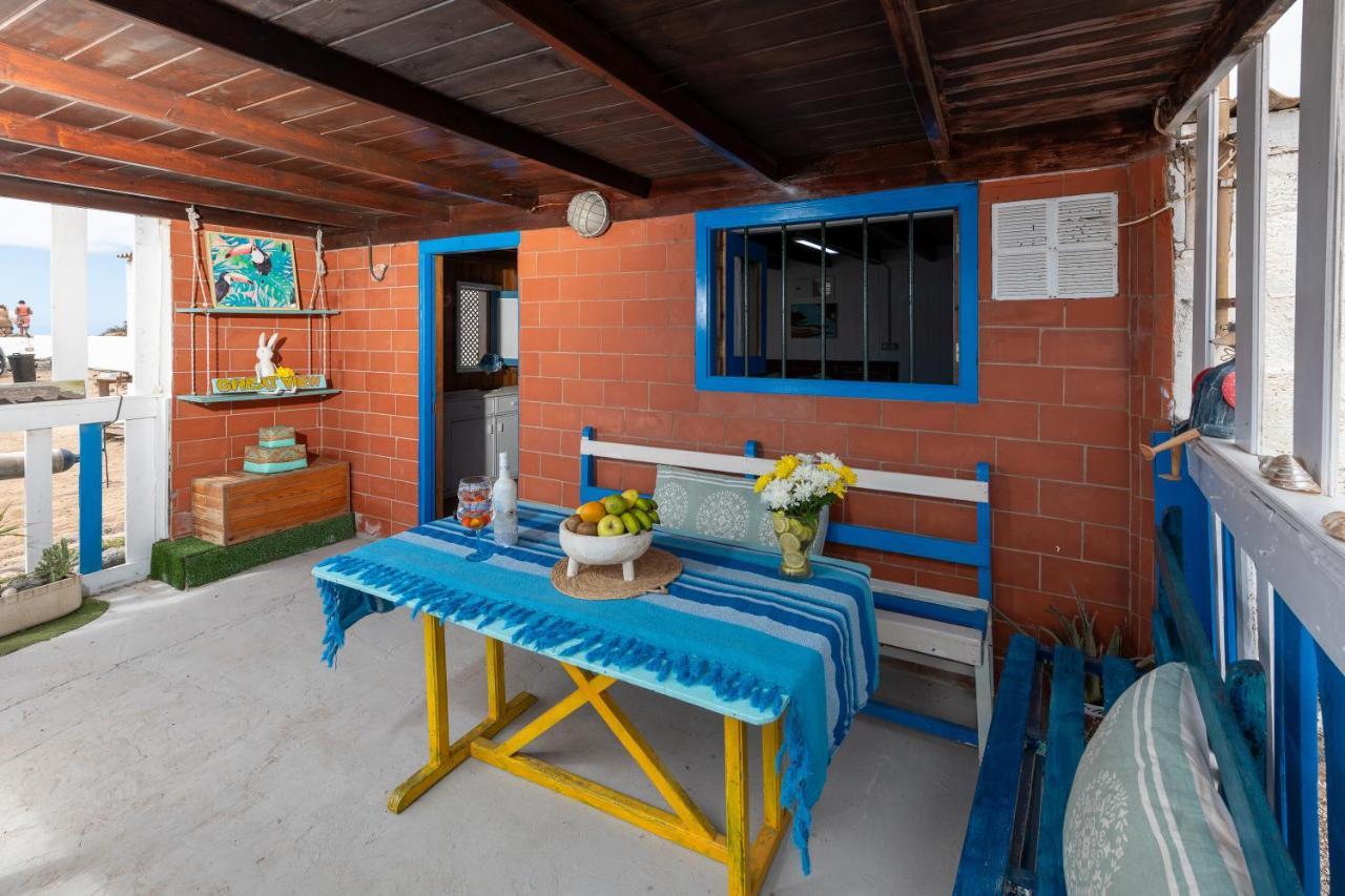Cabin In Front Of Idyllic Majanicho Beach Экстерьер фото