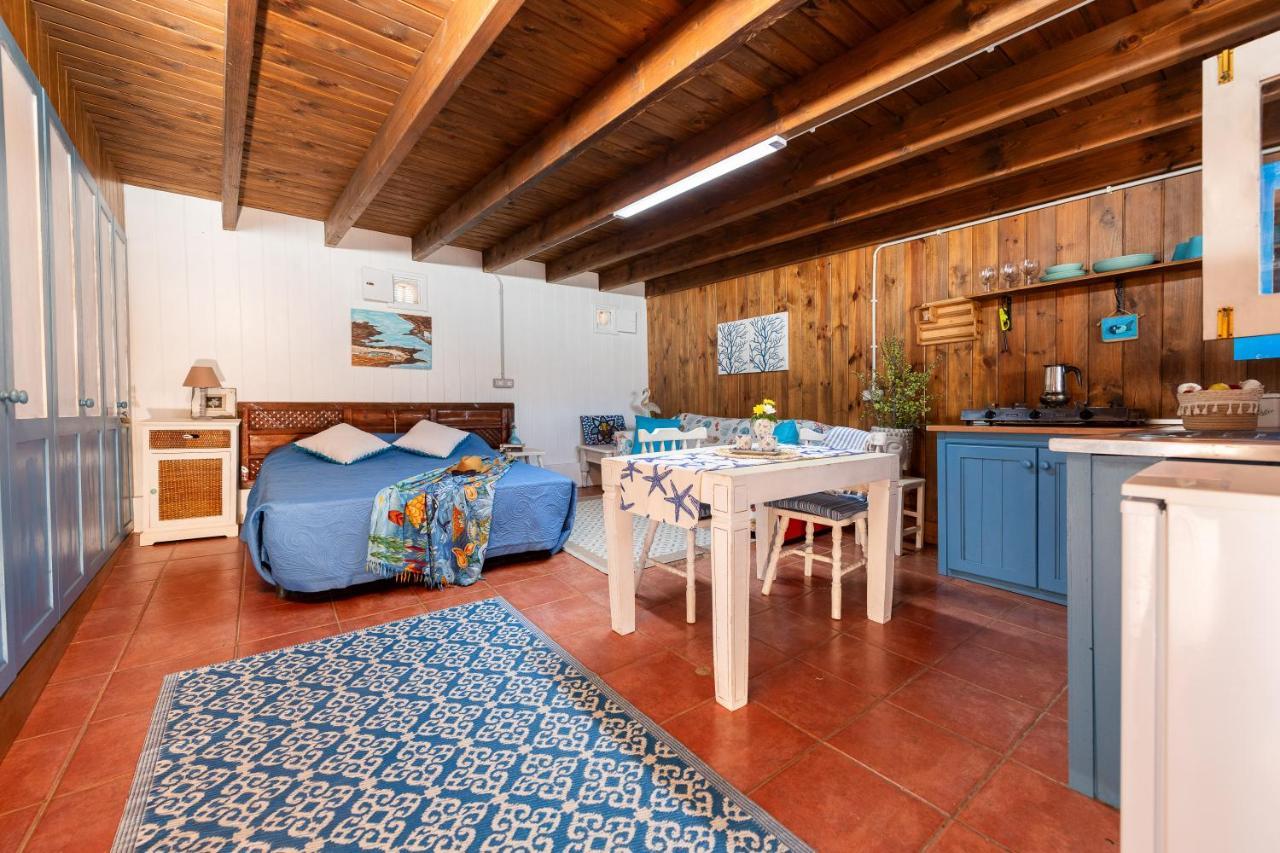 Cabin In Front Of Idyllic Majanicho Beach Экстерьер фото