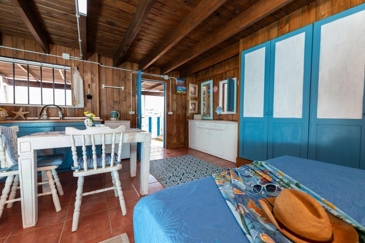 Cabin In Front Of Idyllic Majanicho Beach Экстерьер фото
