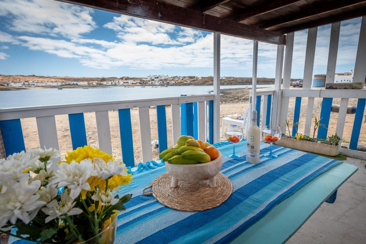 Cabin In Front Of Idyllic Majanicho Beach Экстерьер фото