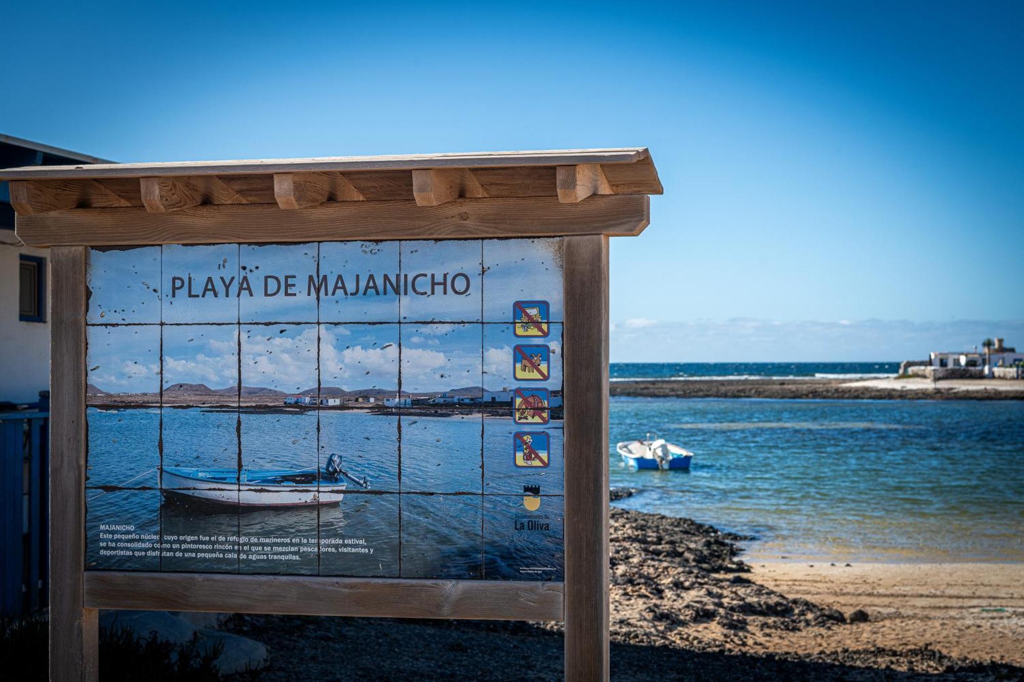 Cabin In Front Of Idyllic Majanicho Beach Экстерьер фото